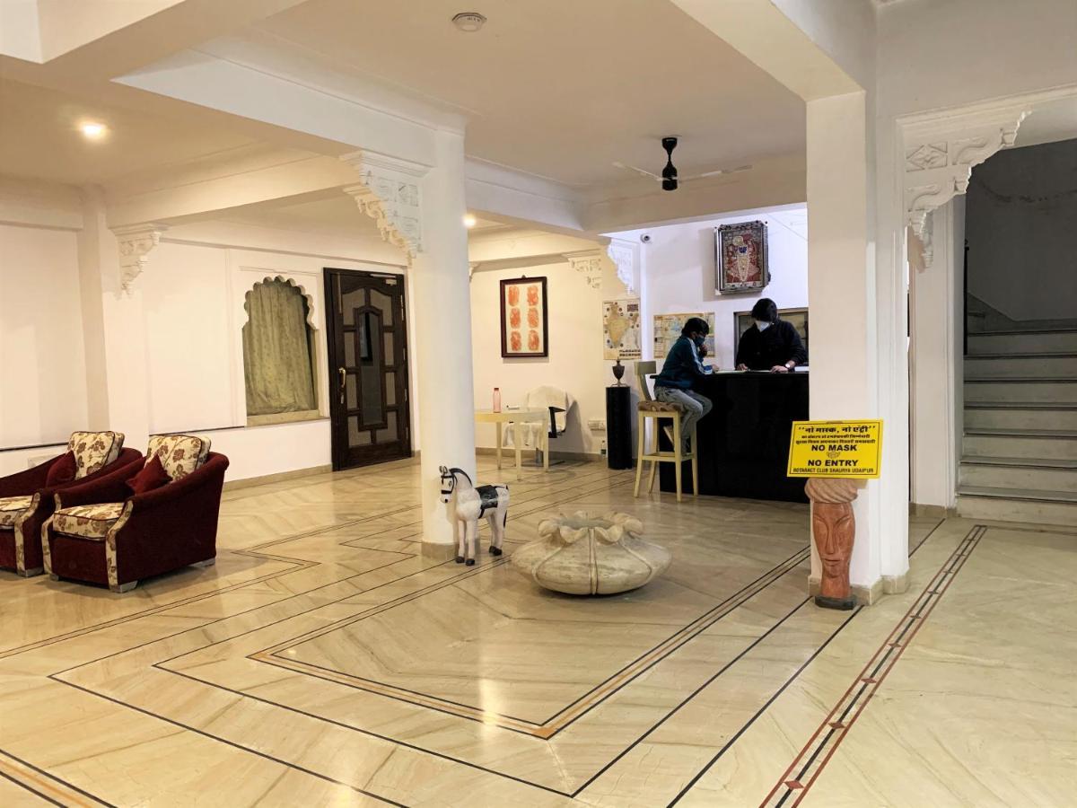 Hotel The Tiger Udaipur Exteriör bild