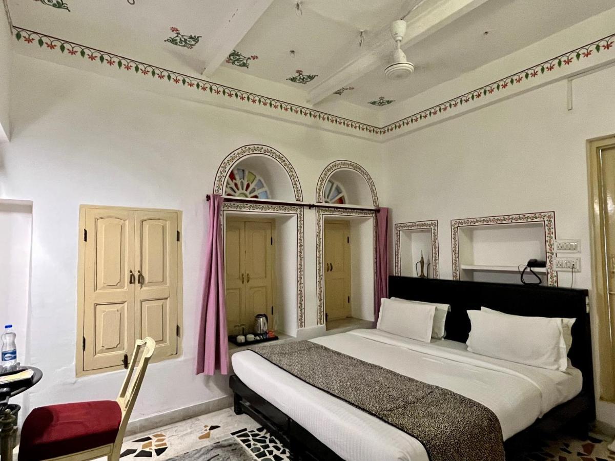 Hotel The Tiger Udaipur Exteriör bild