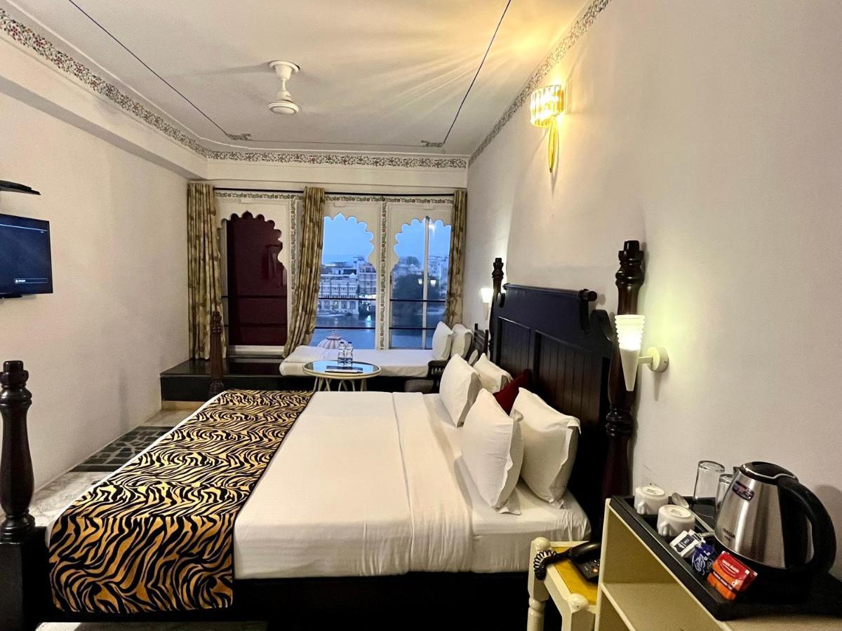 Hotel The Tiger Udaipur Exteriör bild