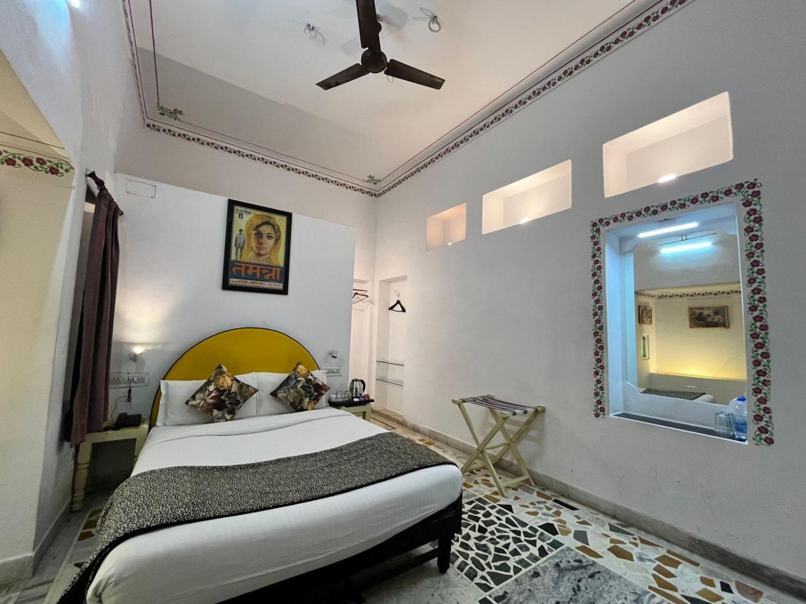 Hotel The Tiger Udaipur Exteriör bild