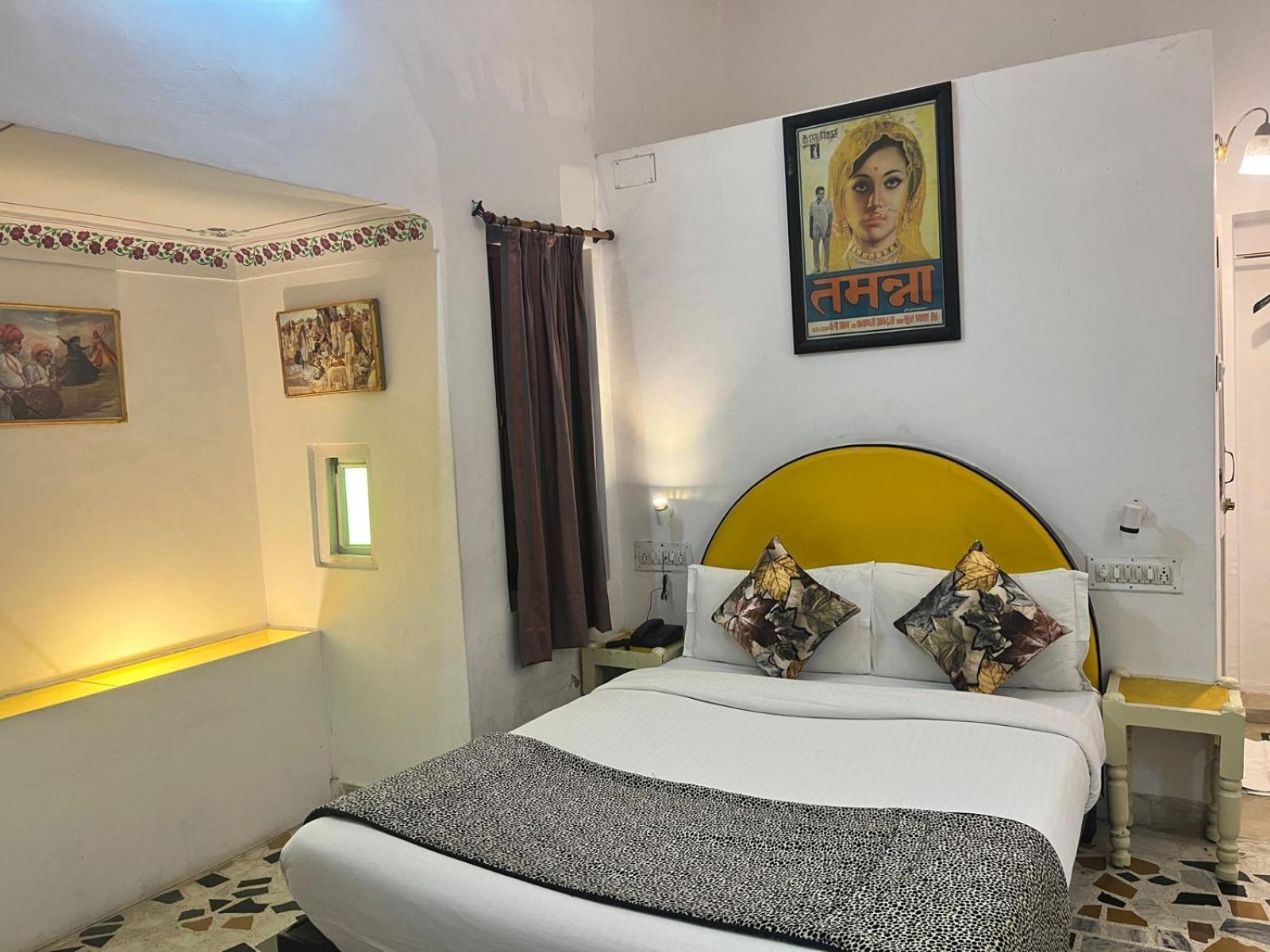 Hotel The Tiger Udaipur Exteriör bild